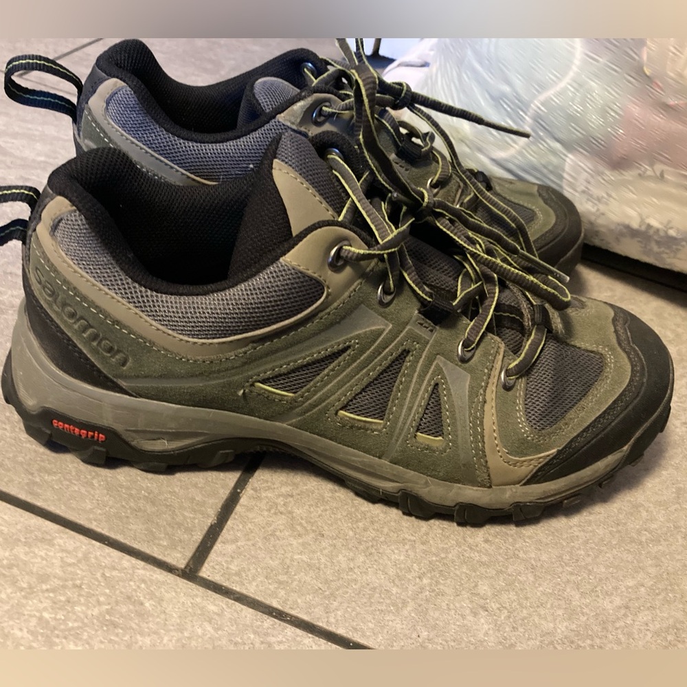 COPY - Salomon hiking shoes
